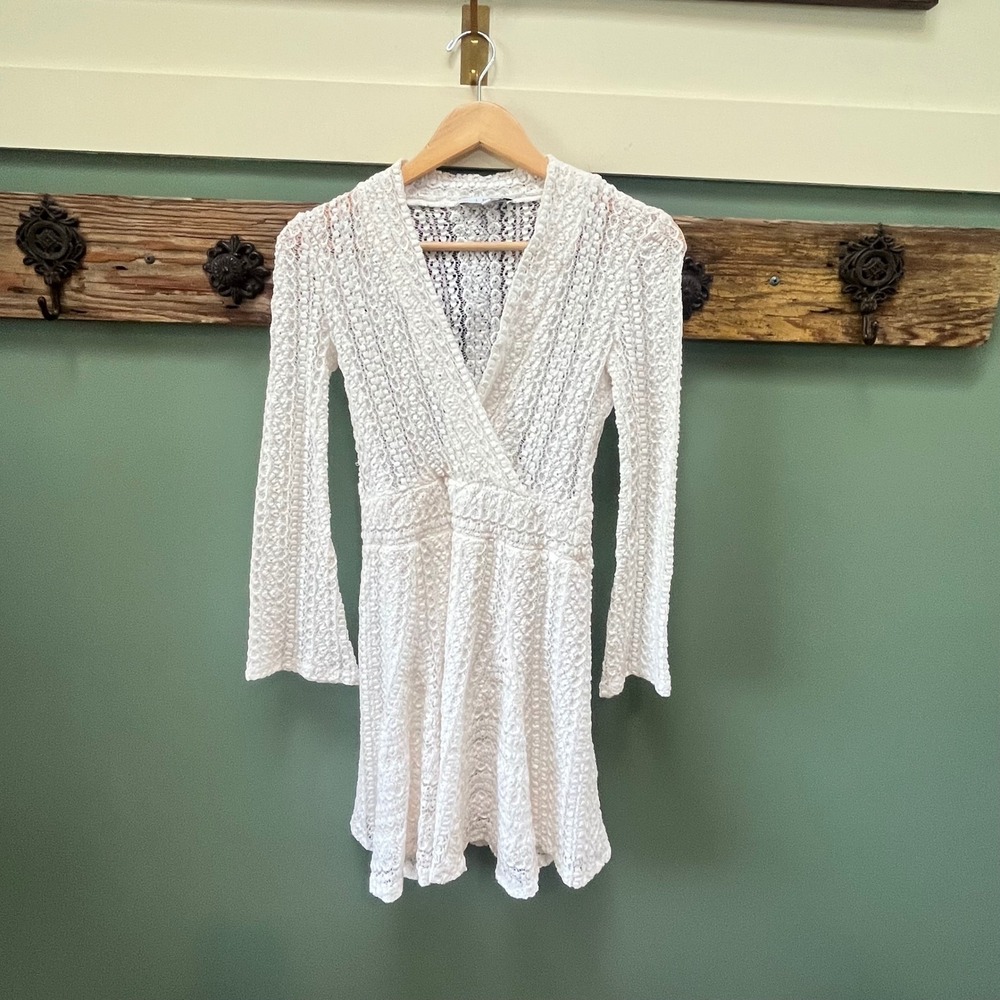 IRO Sundae Lace Crochet Mini Dress V-Neck Long Bell Sleeve Size 36 Boho Chic